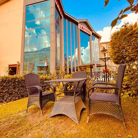 Hotel The North Wind In City Center, Manali Exterior foto